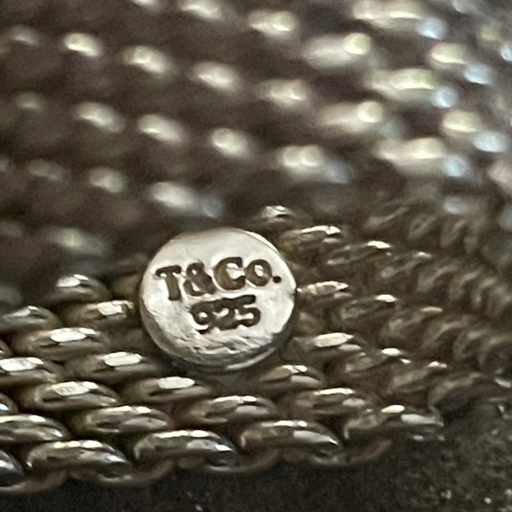 SOLD 💯% Authentic Tiffany & Co Mesh Ring ✨ - Picture 4 of 5